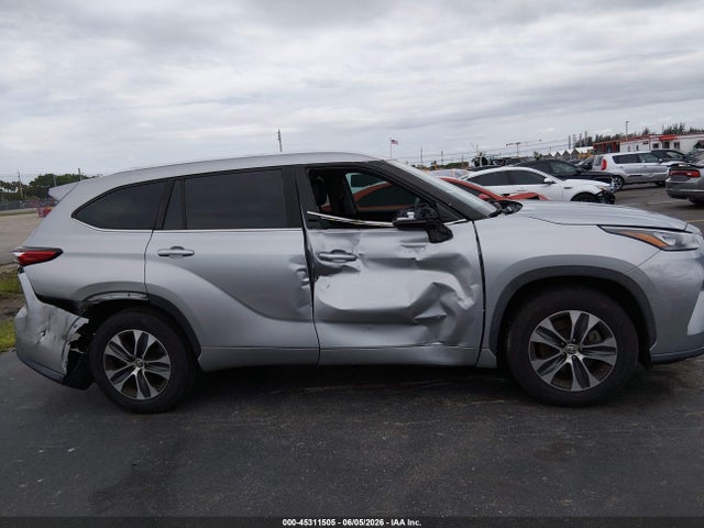 Продаж на аукціоні авто 2020 Toyota Highlander Xle, vin: 5TDHZRAH5LS510587, номер лоту: 45311505