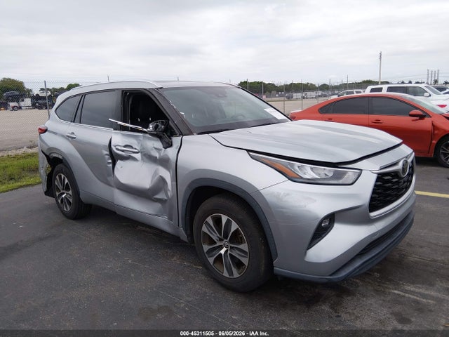 Продаж на аукціоні авто 2020 Toyota Highlander Xle, vin: 5TDHZRAH5LS510587, номер лоту: 45311505