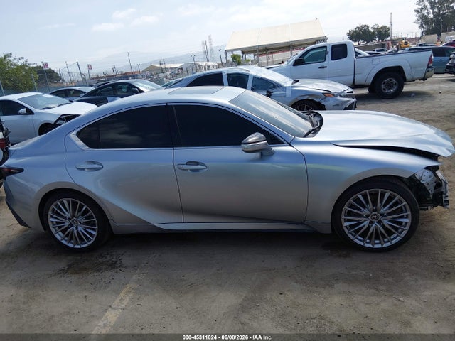 Lexus IS 300 2023 JTHDA1D20P5124748 Image 13