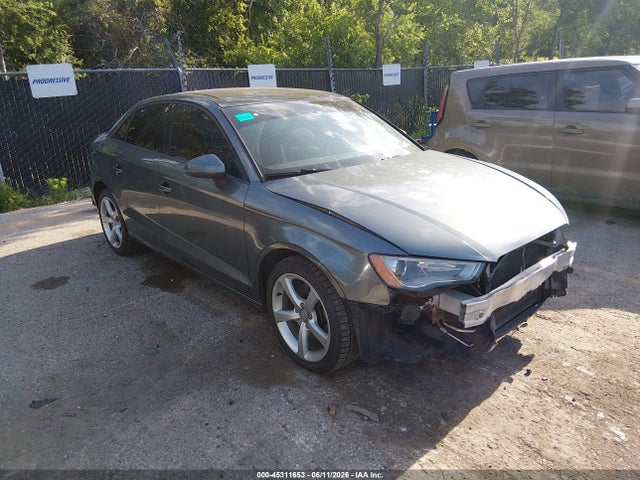 45311653 :رقم المزاد ، WAUA7GFF1G1065588 vin ، 2016 Audi A3 1.8t Premium مزاد بيع