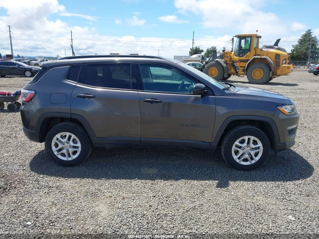 Jeep Compass Sport 4x4 2018 3C4NJDAB5JT392293 Image 17