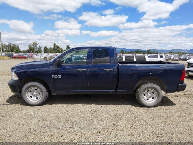 1C6RR7FG4HS616561 RAM 1500 Tradesman 4x4 6&#039;4 Box