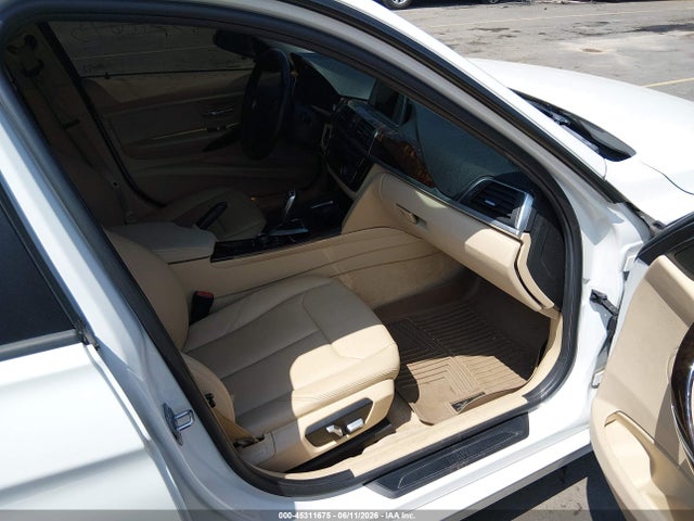 Aukcja sprzedaży 2016 Bmw 320i Xdrive, vin: WBA8A3C50GK688358, numer aukcji: 45311675