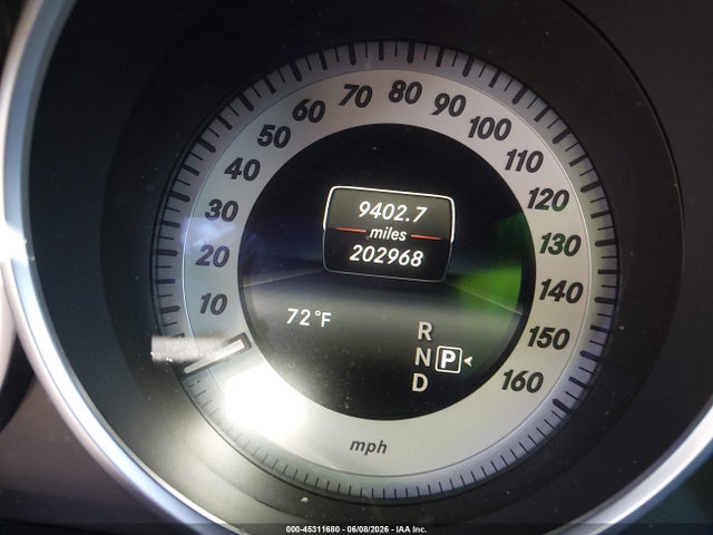 2014 Mercedes-benz E 350 4matic მანქანა იყიდება აუქციონზე, vin: WDDHF8JB6EA991311, აუქციონის ნომერი: 45311680