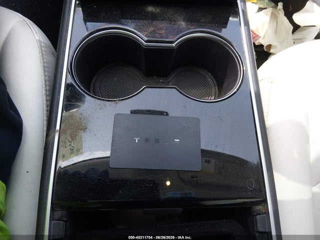 2018 Tesla Model 3 Long Range/mid Range მანქანა იყიდება აუქციონზე, vin: 5YJ3E1EA6JF168556, აუქციონის ნომერი: 45311704