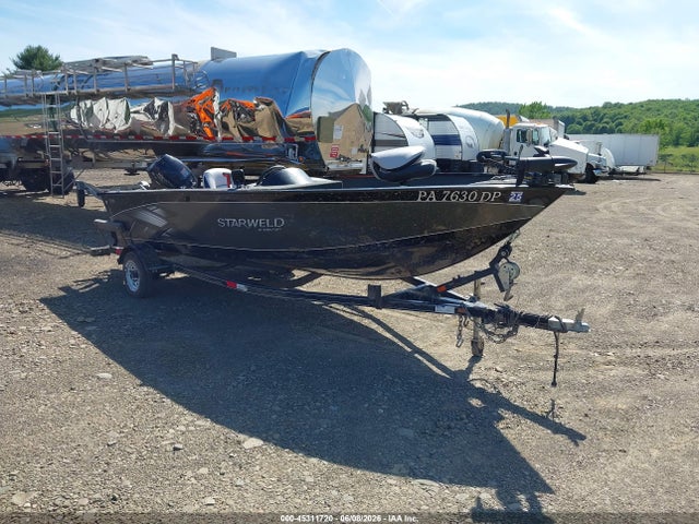 2015 STR38021B515 головне зображення