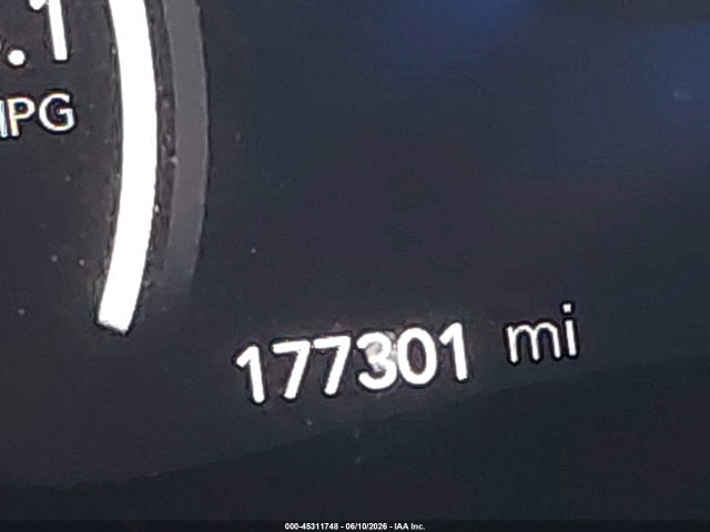 45311748 :رقم المزاد ، 2C4RC1N71JR113067 vin ، 2018 Chrysler Pacifica Hybrid Limited مزاد بيع