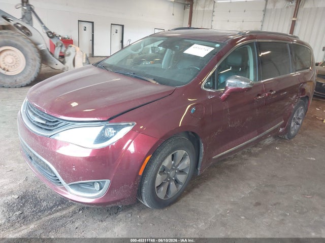 45311748 :رقم المزاد ، 2C4RC1N71JR113067 vin ، 2018 Chrysler Pacifica Hybrid Limited مزاد بيع