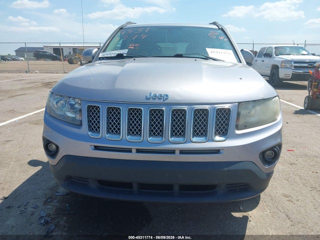 45311774 :رقم المزاد ، 1C4NJCEB7HD206564 vin ، 2017 Jeep Compass Latitude Fwd مزاد بيع