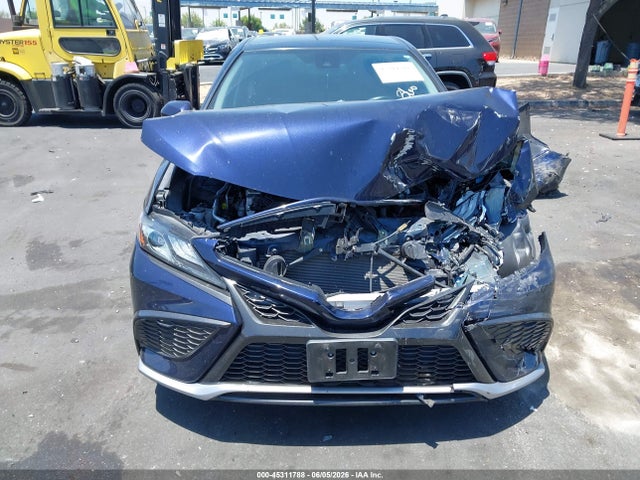 4T1K61AK6NU009553 Toyota CAMRY XSE