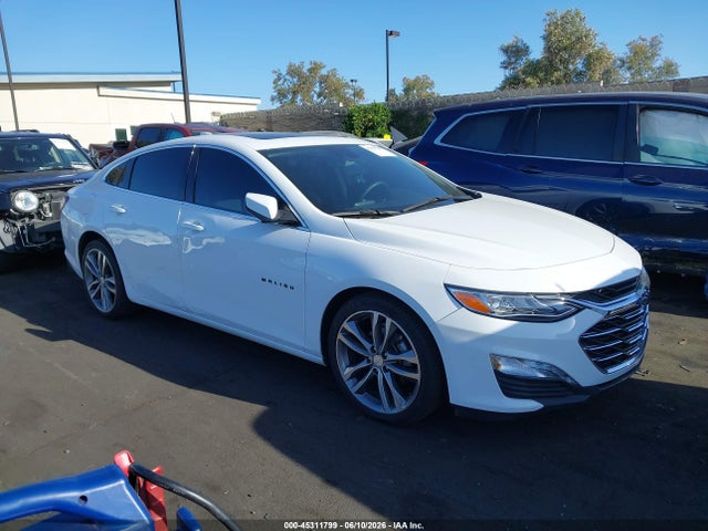 1G1ZE5ST4PF139190 Chevrolet Malibu Fwd 2lt