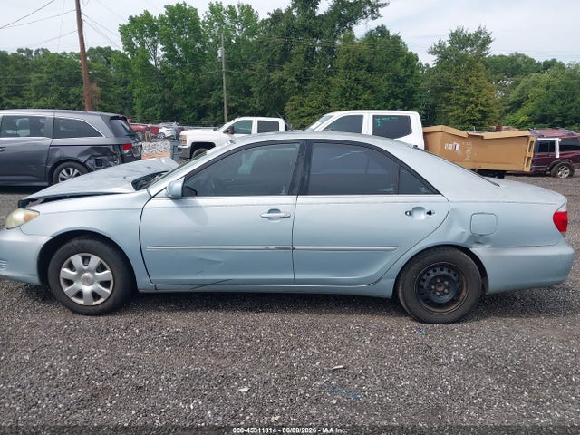 45311814 :رقم المزاد ، 4T1BE30K46U647513 vin ، 2006 Toyota Camry Le مزاد بيع