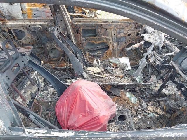 Toyota CAMRY LE 2025 4T1DBADK1SU538744 Image 5