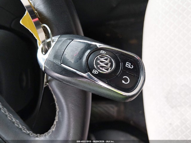 45311918 :رقم المزاد ، KL4CJBSB4JB621357 vin ، 2018 Buick Encore Preferred Ii مزاد بيع