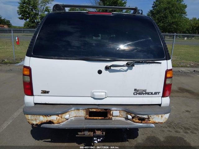 2003 Chevrolet Suburban 1500 Z71 მანქანა იყიდება აუქციონზე, vin: 3GNFK16Z13G202000, აუქციონის ნომერი: 45311941