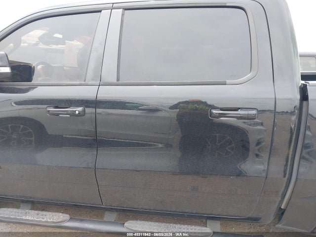 Продажа на аукционе авто 2019 Ram 1500 Laramie  4x2 5'7 Box, vin: 1C6RREJT3KN616937, номер лота: 45311942