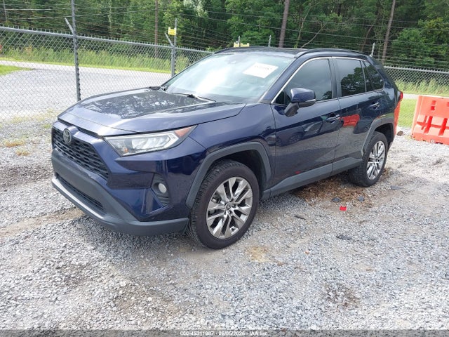 Toyota Rav4 Xle Premium 2021 2T3C1RFV4MW141639 Image 2