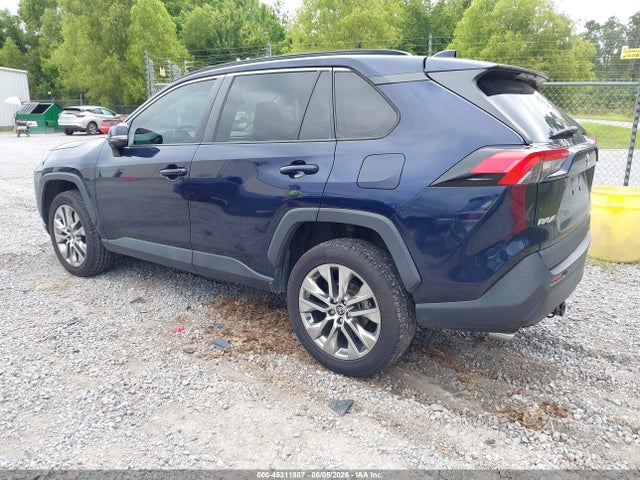 Toyota Rav4 Xle Premium 2021 2T3C1RFV4MW141639 Image 3