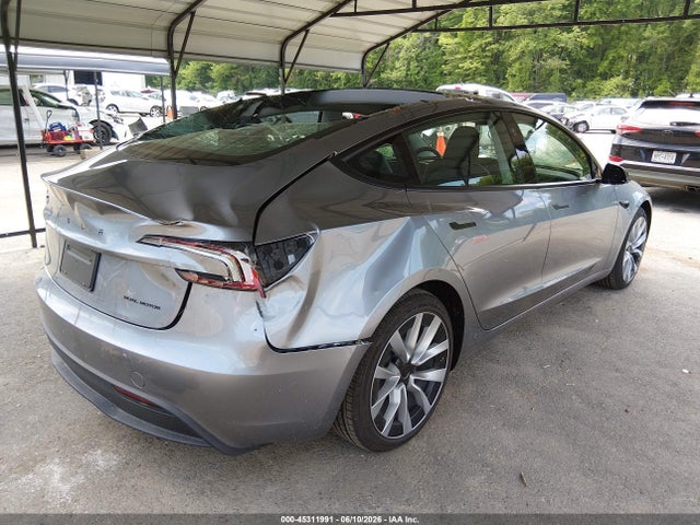 Tesla Model 3 Premium All-wheel Drive 2026 5YJ3E1EB2TF176648 Image 4