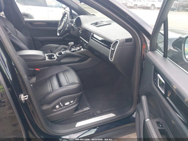 Porsche Cayenne 2021 WP1AA2AY1MDA05786 Image 5