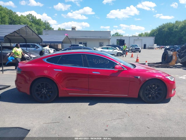 Tesla Model S 100d/60d/75d/90d/p100d 2017 5YJSA1E25HF201153 Image 13