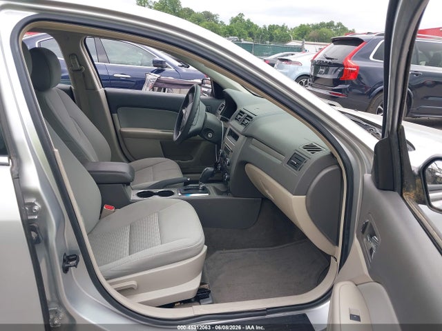 45312063 :رقم المزاد ، 3FAHP0HA8CR329048 vin ، 2012 Ford Fusion Se مزاد بيع