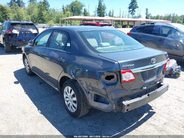 45312069 :رقم المزاد ، 2T1BU4EE2DC114103 vin ، 2013 Toyota Corolla Le مزاد بيع