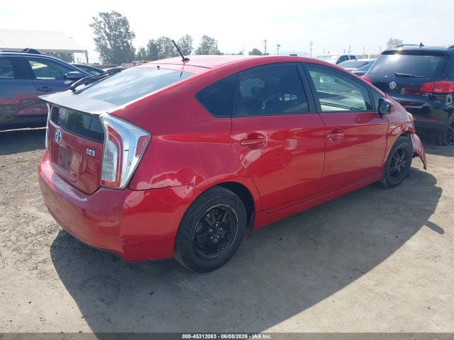 45312083 :رقم المزاد ، JTDKN3DUXF0470652 vin ، 2015 Toyota Prius Two مزاد بيع