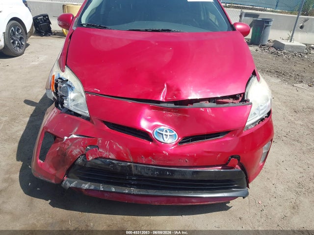 45312083 :رقم المزاد ، JTDKN3DUXF0470652 vin ، 2015 Toyota Prius Two مزاد بيع