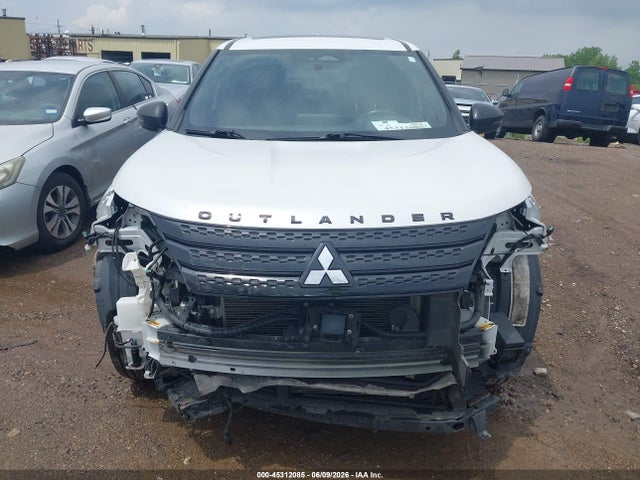 Aukcja sprzedaży 2022 Mitsubishi Outlander Black Edition S-awc/se 2.5 S-awc/se Launch Edition S-awc, vin: JA4J4UA83NZ080556, numer aukcji: 45312085