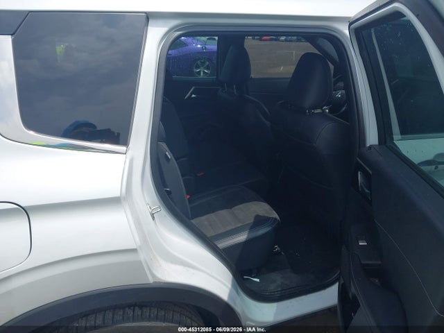 Aukcja sprzedaży 2022 Mitsubishi Outlander Black Edition S-awc/se 2.5 S-awc/se Launch Edition S-awc, vin: JA4J4UA83NZ080556, numer aukcji: 45312085