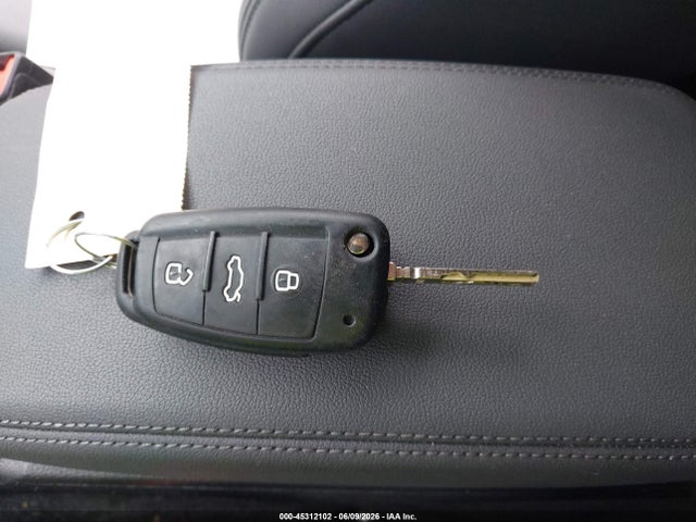 Продажа на аукционе авто 2024 Audi Q3 Premium 45 Tfsi S Line Quattro Tiptronic, vin: WA1DECF37R1082607, номер лота: 45312102