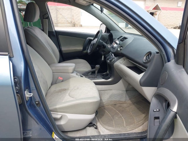 2010 Toyota Rav4 მანქანა იყიდება აუქციონზე, vin: 2T3BF4DV0AW055906, აუქციონის ნომერი: 45312105