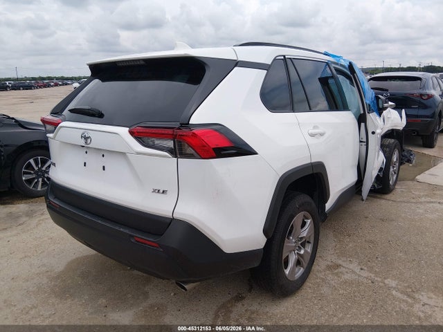 Toyota Rav4 Xle 2025 2T3W1RFV0SW374122 Image 4