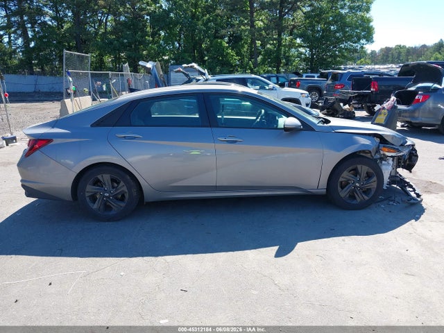 Продажа на аукционе авто 2021 Hyundai Elantra Sel, vin: KMHLM4AG4MU126957, номер лота: 45312184