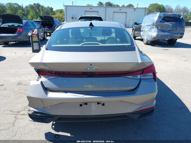 Продажа на аукционе авто 2021 Hyundai Elantra Sel, vin: KMHLM4AG4MU126957, номер лота: 45312184