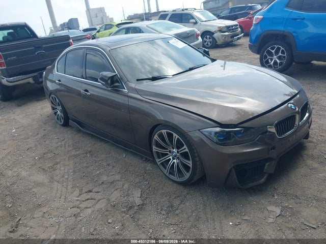 45312186 :رقم المزاد ، WBA3A5C51DF356939 vin ، 2013 Bmw 328i مزاد بيع