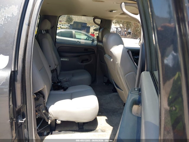 2003 Chevrolet Suburban 1500 Lt მანქანა იყიდება აუქციონზე, vin: 3GNEC16T13G210098, აუქციონის ნომერი: 45312203