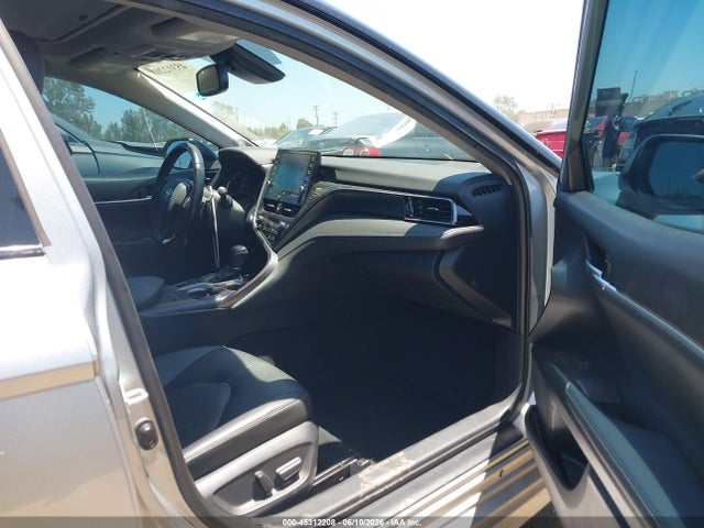 4T1K31AK2NU042588 Toyota Camry Xse Hybrid