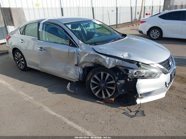 Nissan Altima 2.5 Sv 2016 1N4AL3AP6GC196078 головне зображення
