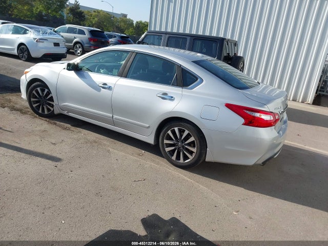 1N4AL3AP6GC196078 Nissan Altima 2.5 Sv