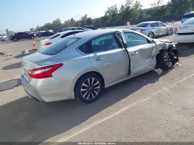 1N4AL3AP6GC196078 Nissan Altima 2.5 Sv