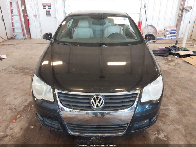 45312219 :رقم المزاد ، WVWBA71F88V017970 vin ، 2008 Volkswagen Eos مزاد بيع