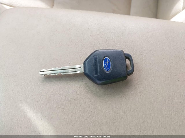 45312232 :رقم المزاد ، 4S3BNAE65F3058867 vin ، 2015 Subaru Legacy 2.5i Premium مزاد بيع