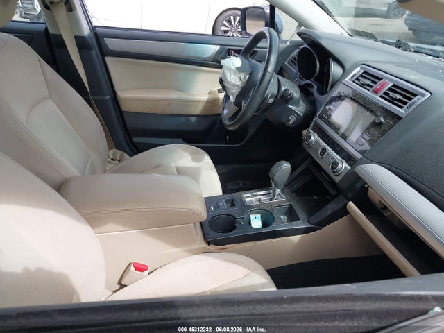 45312232 :رقم المزاد ، 4S3BNAE65F3058867 vin ، 2015 Subaru Legacy 2.5i Premium مزاد بيع