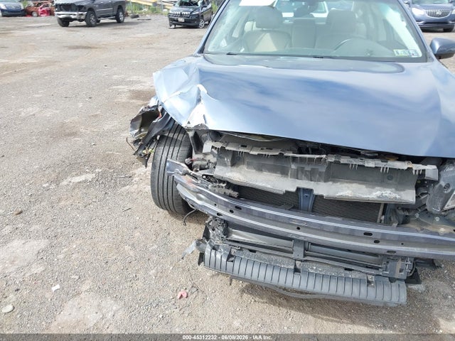 45312232 :رقم المزاد ، 4S3BNAE65F3058867 vin ، 2015 Subaru Legacy 2.5i Premium مزاد بيع