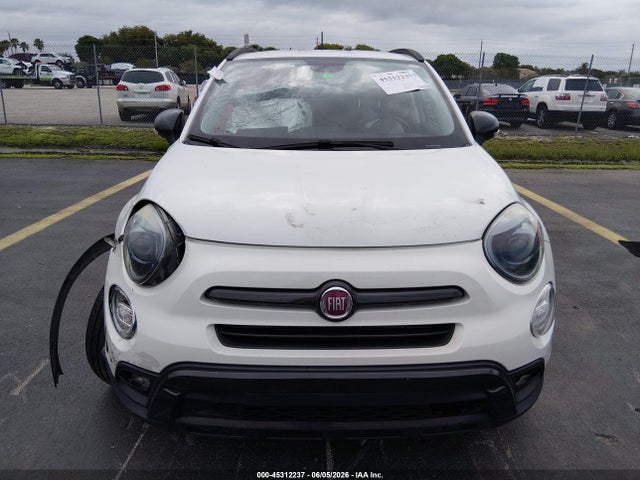 45312237 :رقم المزاد ، ZFBCFXCB5JP655722 vin ، 2018 Fiat 500x Urbana Fwd مزاد بيع