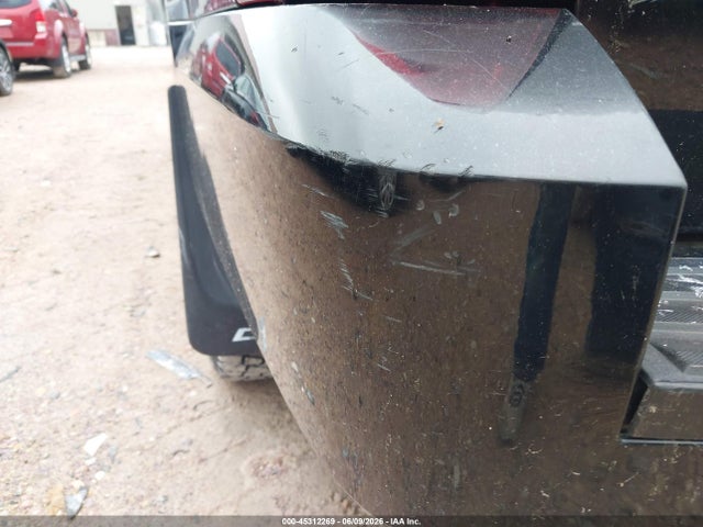 45312269 :رقم المزاد ، 1GNSKJE70DR329157 vin ، 2013 Chevrolet Suburban 1500 Lt مزاد بيع