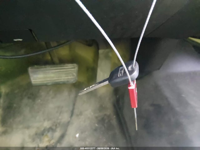 45312277 :رقم المزاد ، 1GT11REG6GF138385 vin ، 2016 Gmc Sierra 2500hd مزاد بيع