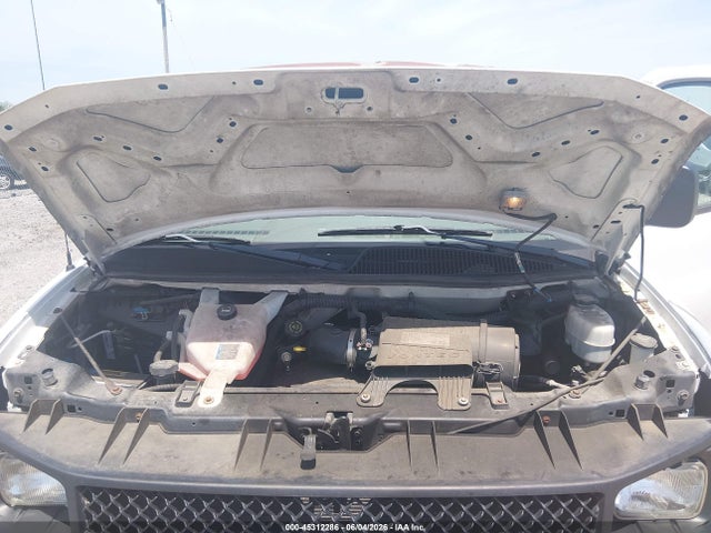 2010 Chevrolet Express 1500 Work Van მანქანა იყიდება აუქციონზე, vin: 1GCUGADX5A1113318, აუქციონის ნომერი: 45312286